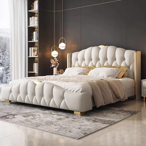 Luxurious High End Leather Bed - Image 4